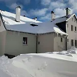 Aparthotel Michaela 3*