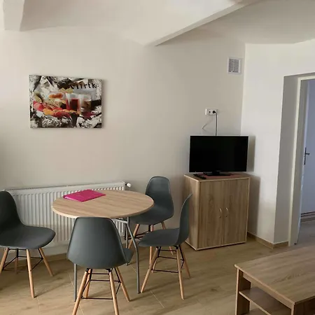 Michaela Aparthotel