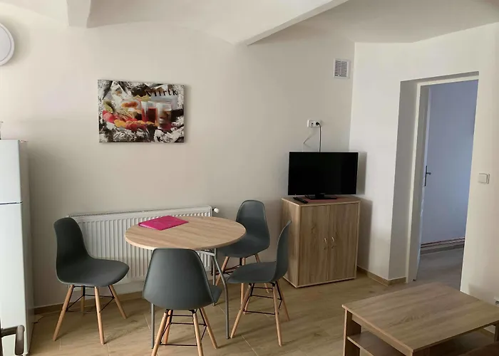 Michaela Aparthotel